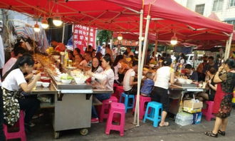 日照回轉(zhuǎn)火鍋設(shè)備 小推車火鍋設(shè)備 特價銷售中